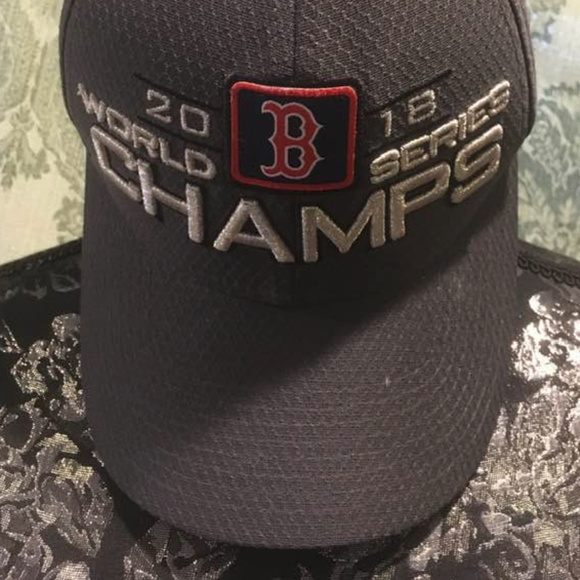 Boston Red Sox 2018 Champions Baseball Cap, O/S - - Picture 1 of 4